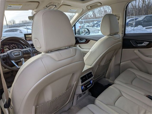 Used 2018 Audi Q7 3.0T Prestige w/ Prestige Package image 28