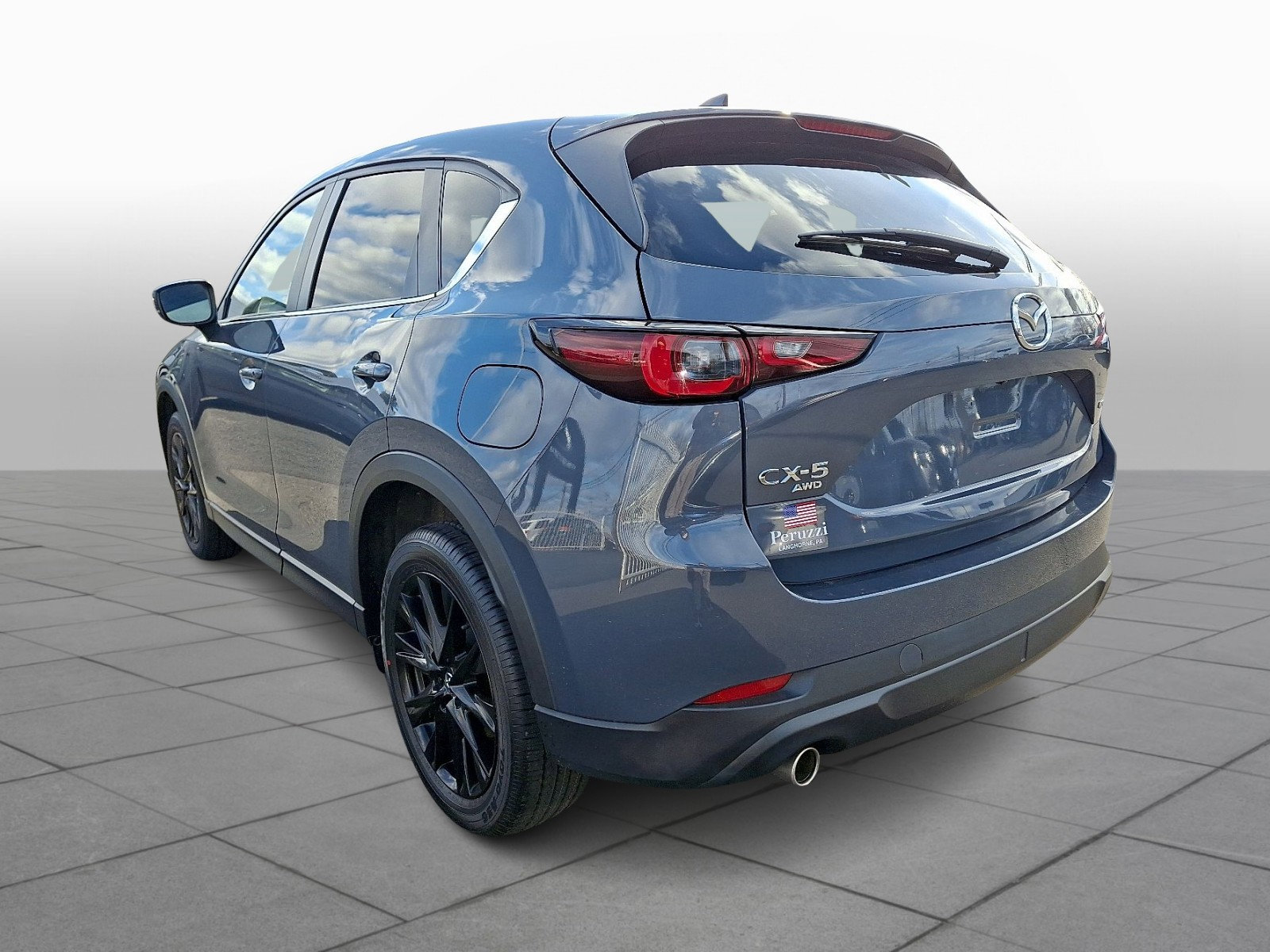 Certified 2023 MAZDA CX-5 Carbon Edition image 4
