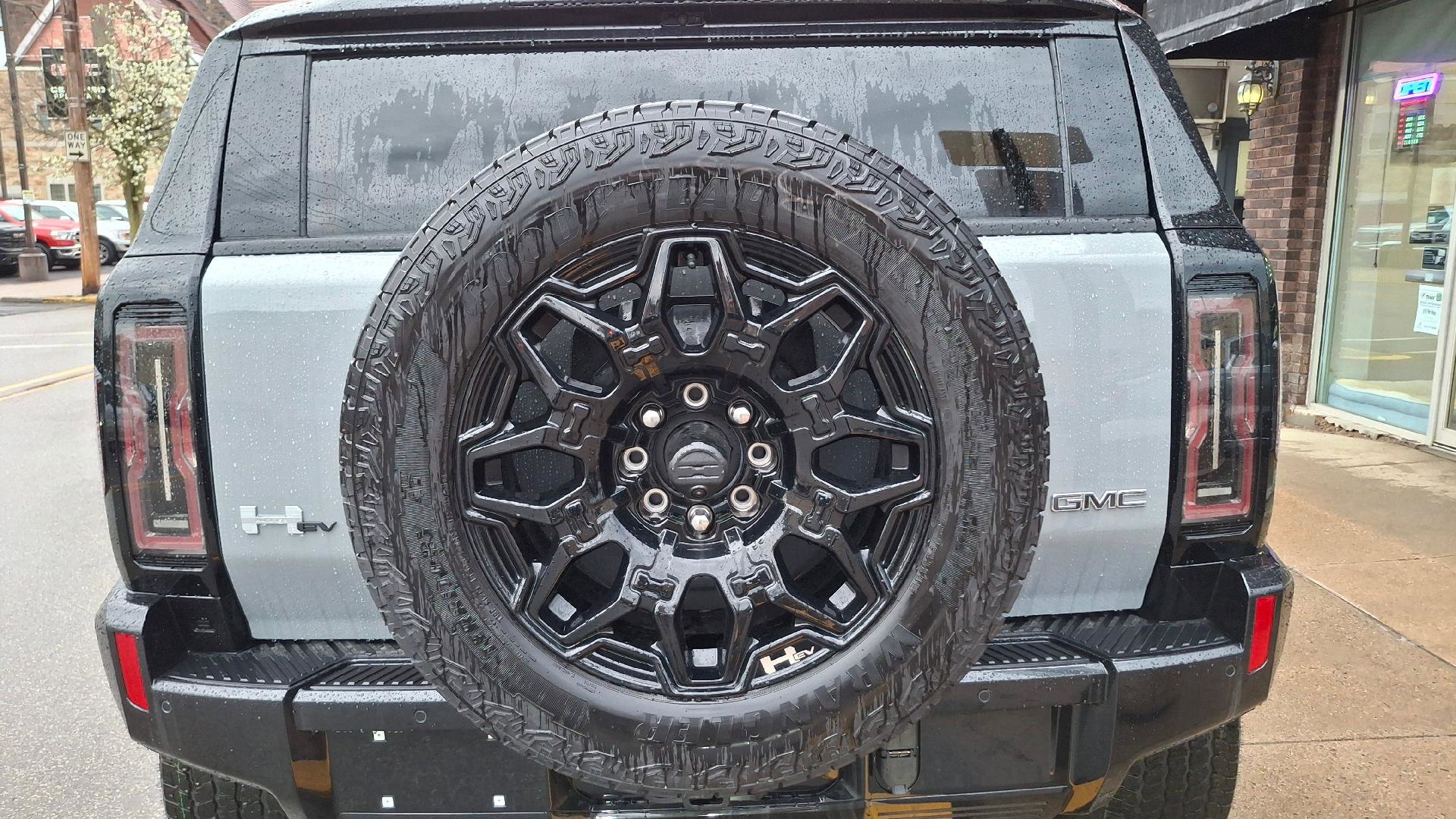 New 2026 GMC Hummer EV SUV AWD/4WD image 5