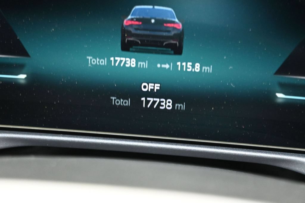 Used 2025 BMW i4 eDrive40 w/ Premium Package RWD image 18