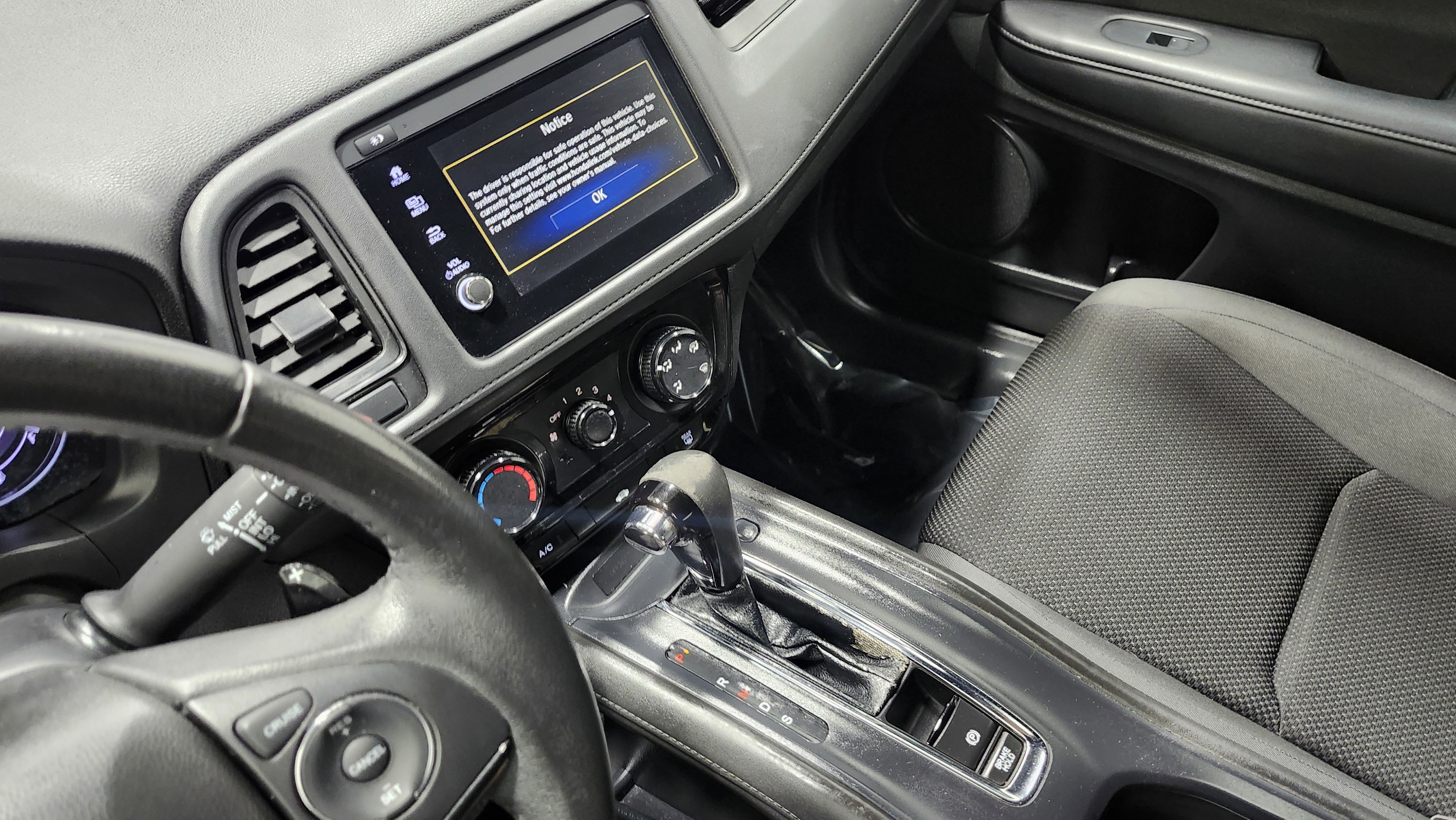 Used 2021 Honda HR-V Sport image 26