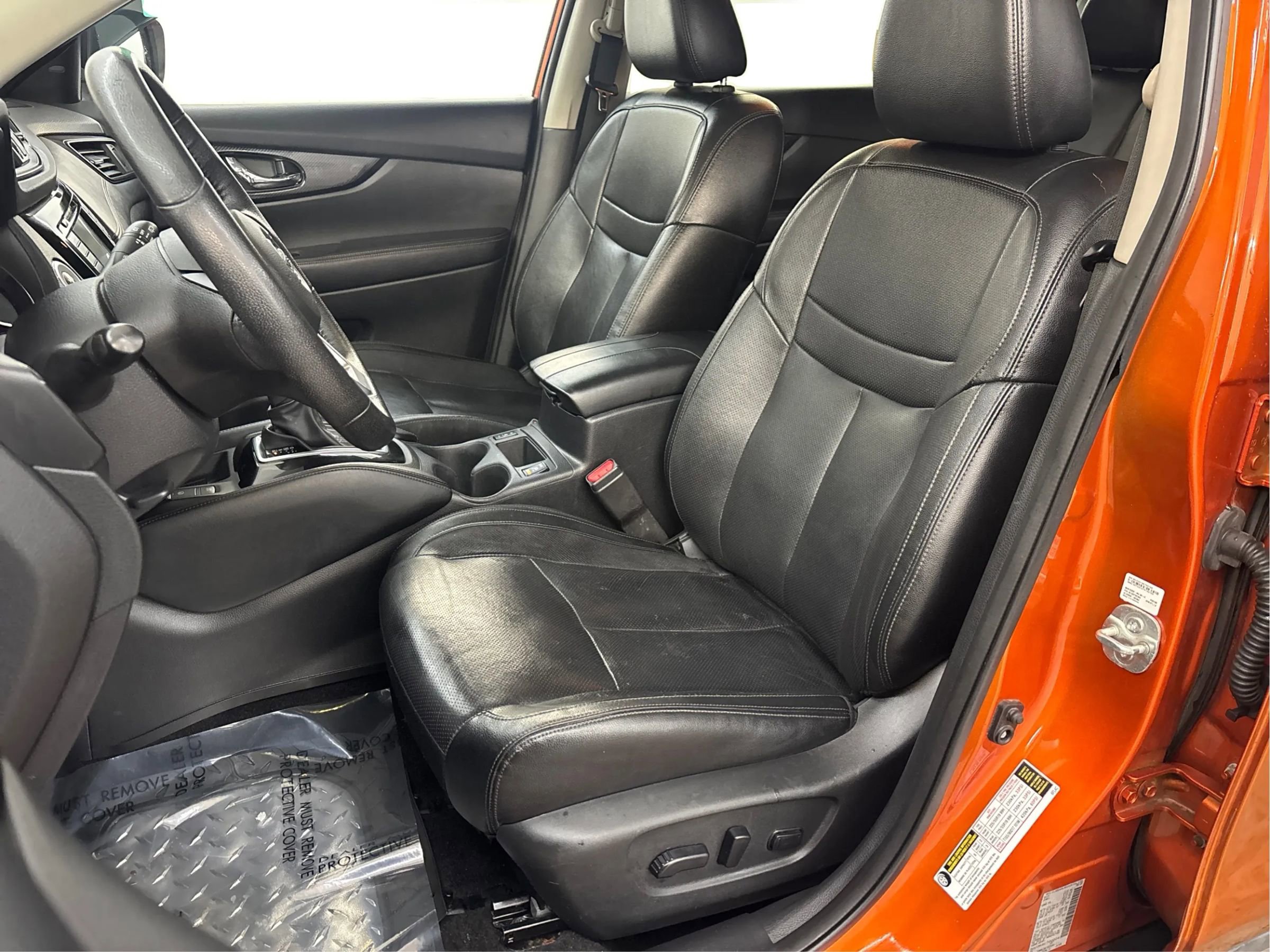 Used 2019 Nissan Rogue SL w/ Premium Package image 13