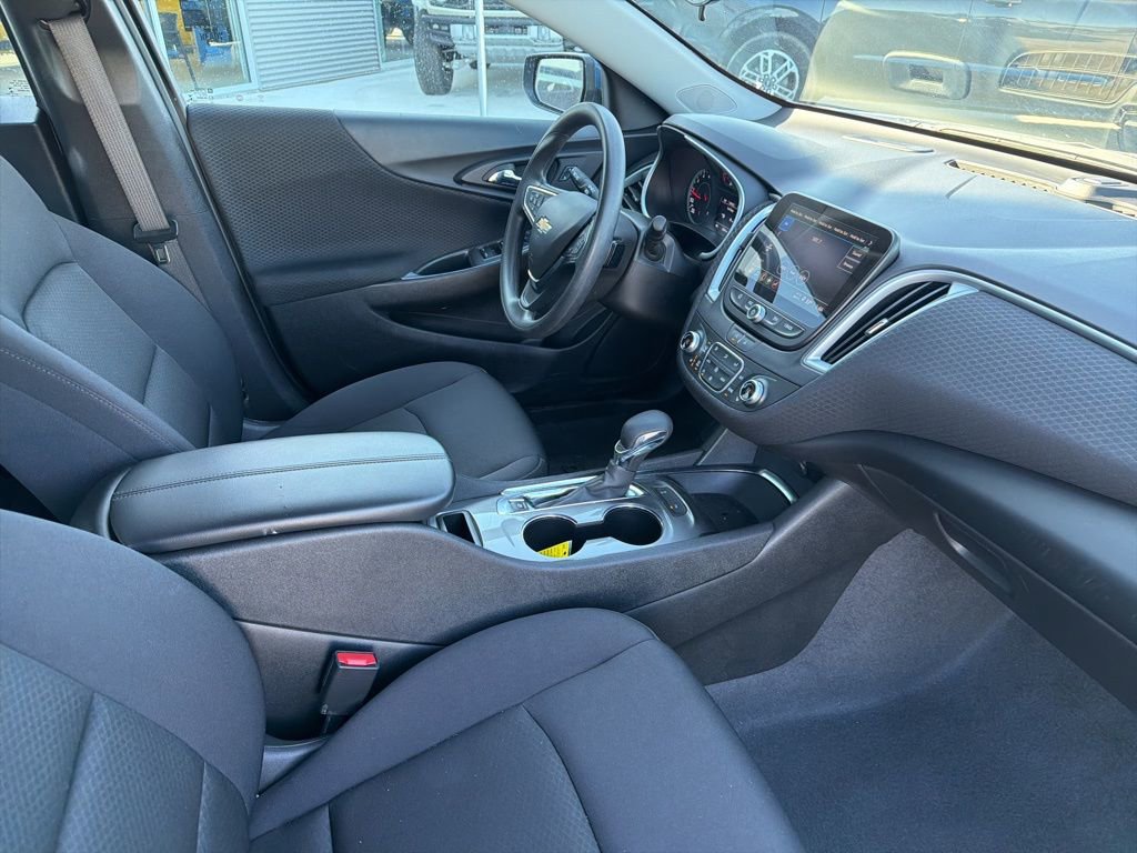 Used 2024 Chevrolet Malibu LT image 26