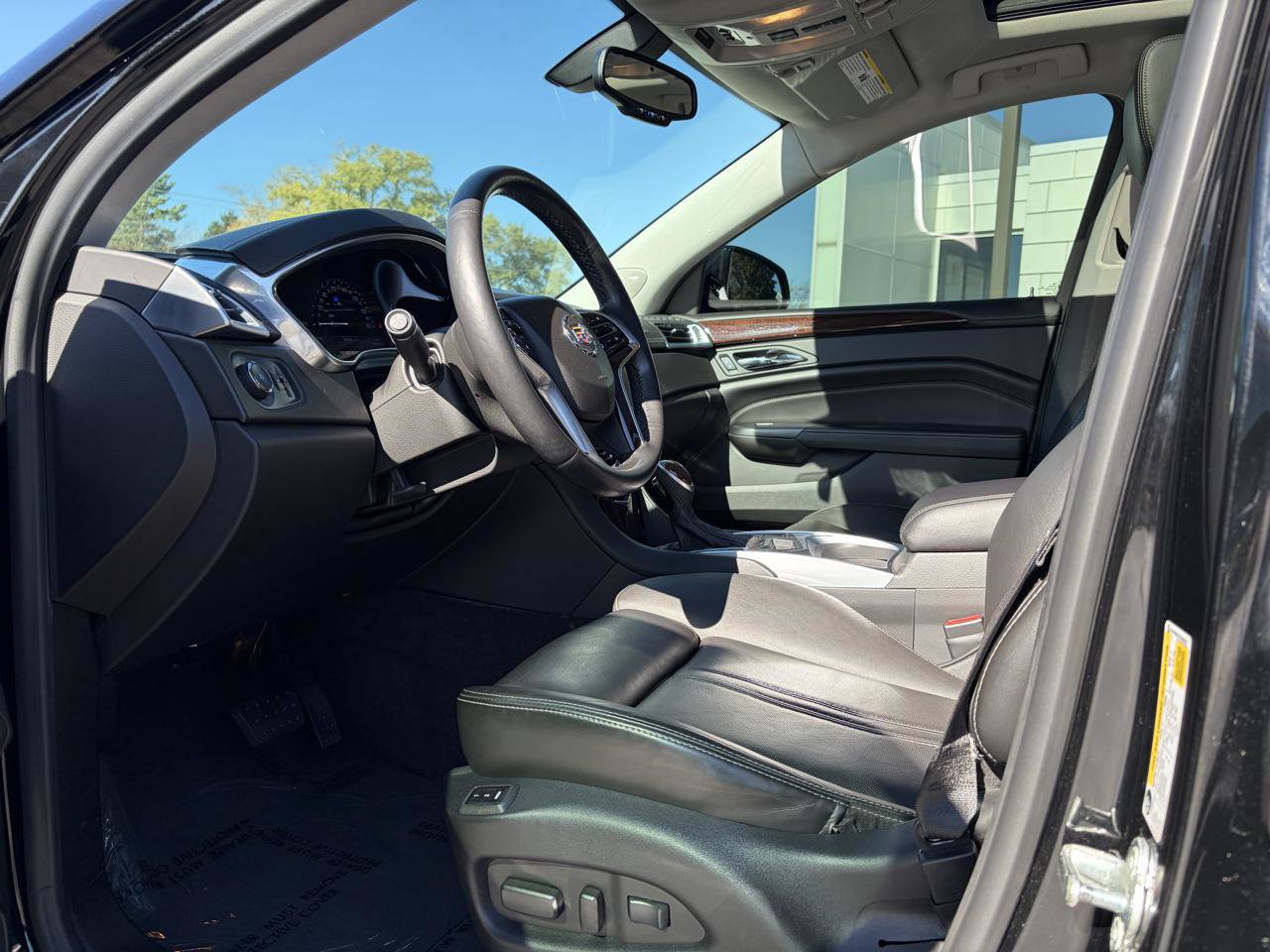 Used 2013 Cadillac SRX Performance AWD/4WD image 16