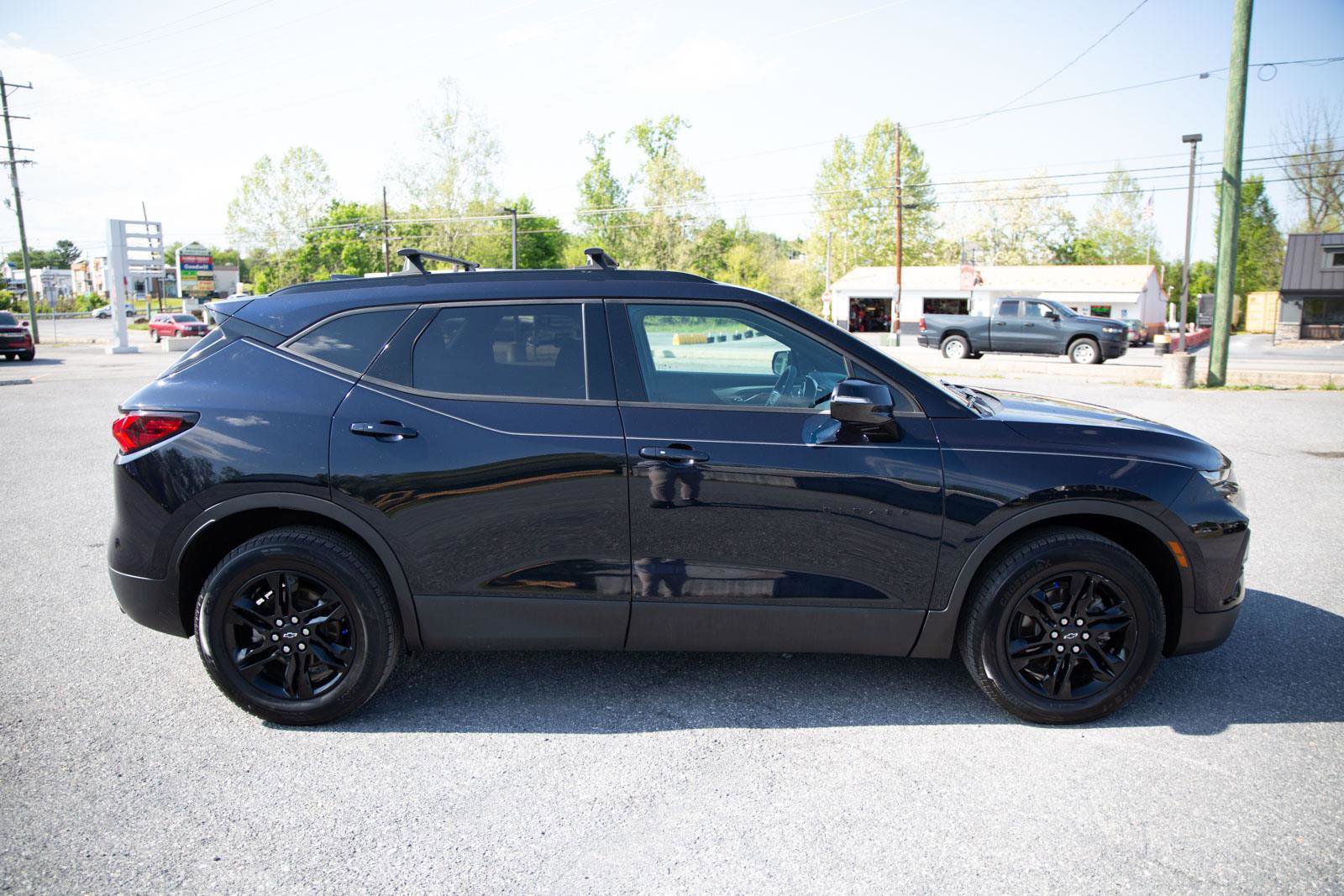 Used 2021 Chevrolet Blazer LT AWD/4WD image 4