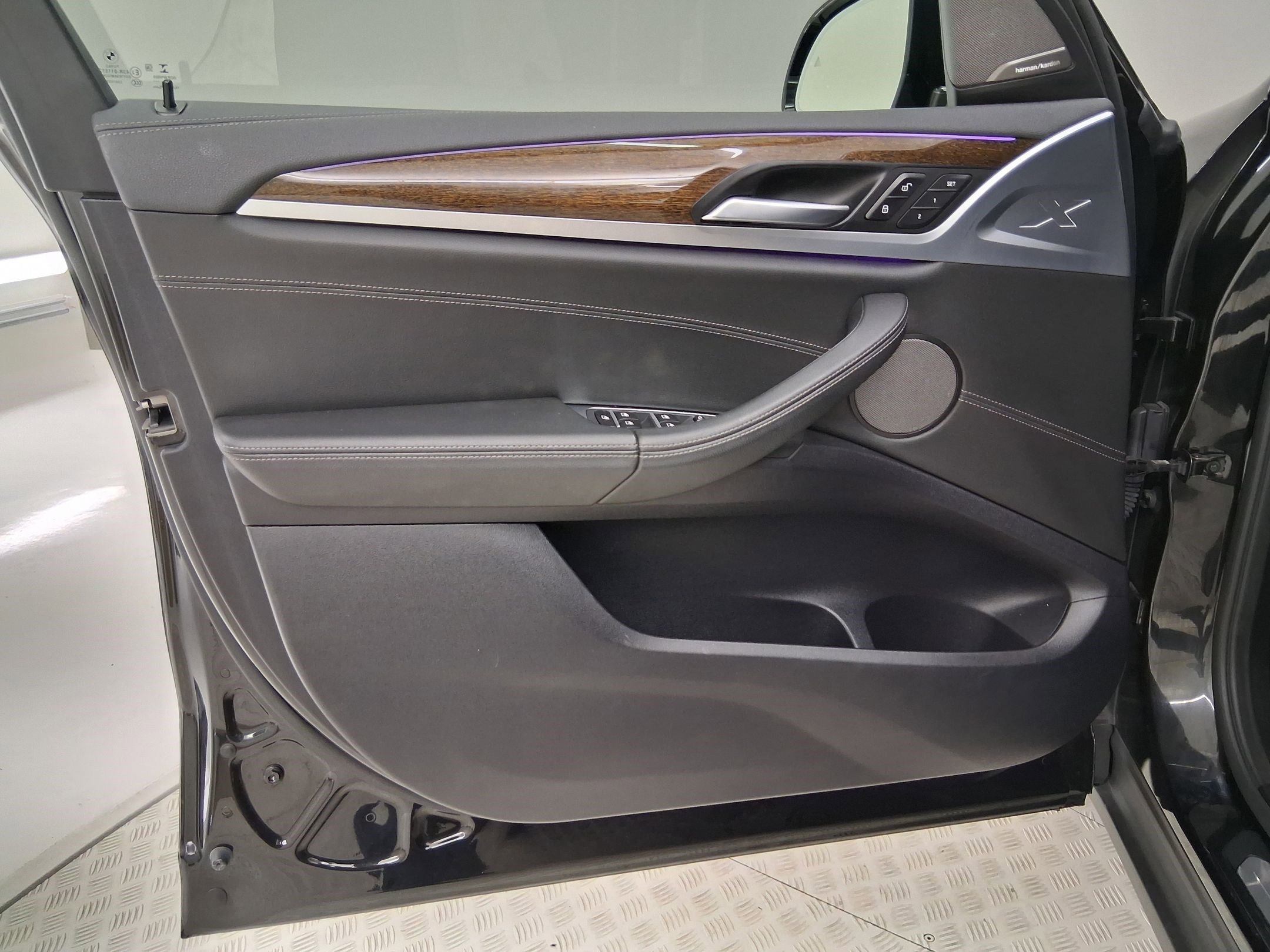 Used 2019 BMW X3 xDrive30i w/ Premium Package image 15