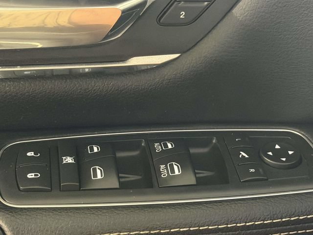 Used 2020 RAM 1500 Laramie w/ Sport Appearance Package AWD/4WD image 36