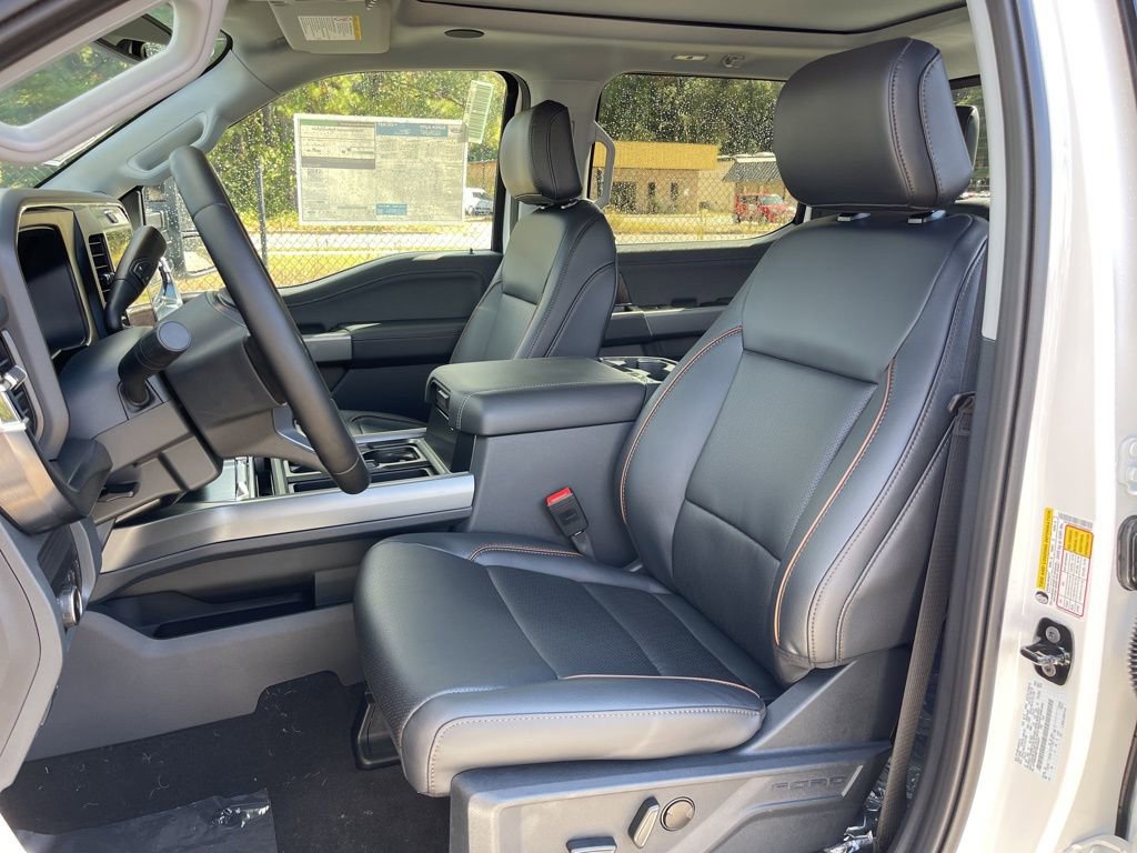 New 2026 Ford F350 Lariat image 17