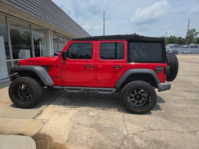 Used 2018 Jeep Wrangler Unlimited Sport AWD/4WD image 1
