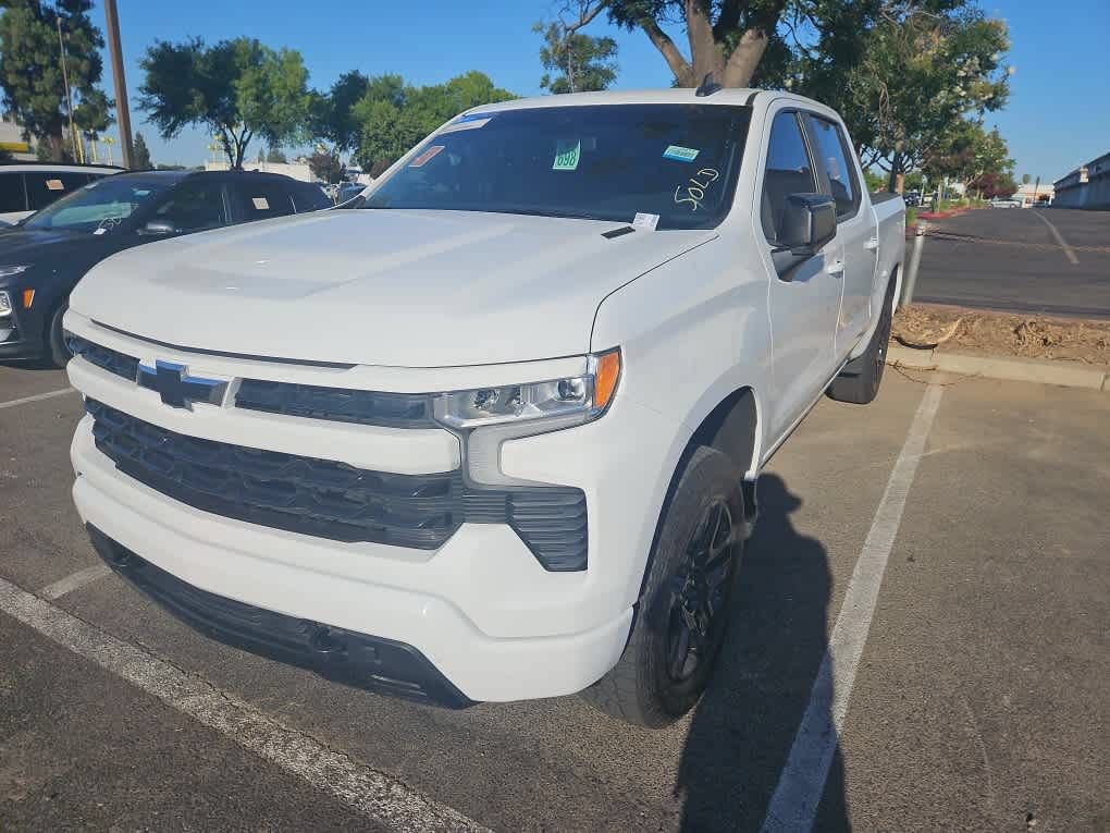 Used 2023 Chevrolet Silverado 1500 RST w/ Convenience Package II AWD/4WD image 1
