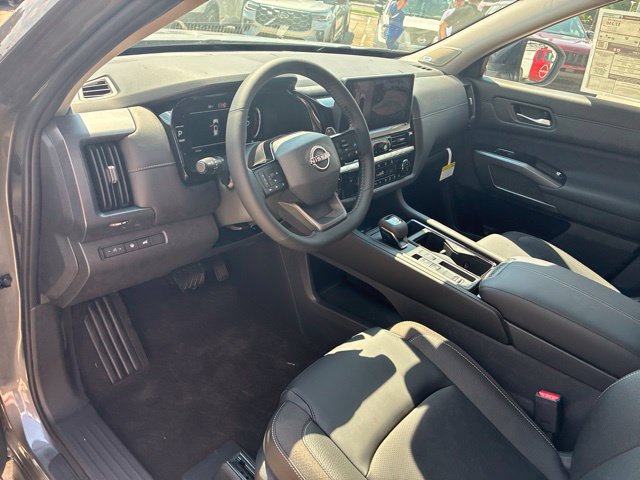 New 2026 Nissan Pathfinder SL w/ SL Premium Package FWD image 10