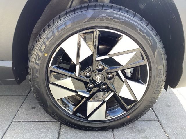 Used 2024 Hyundai Kona SEL image 12
