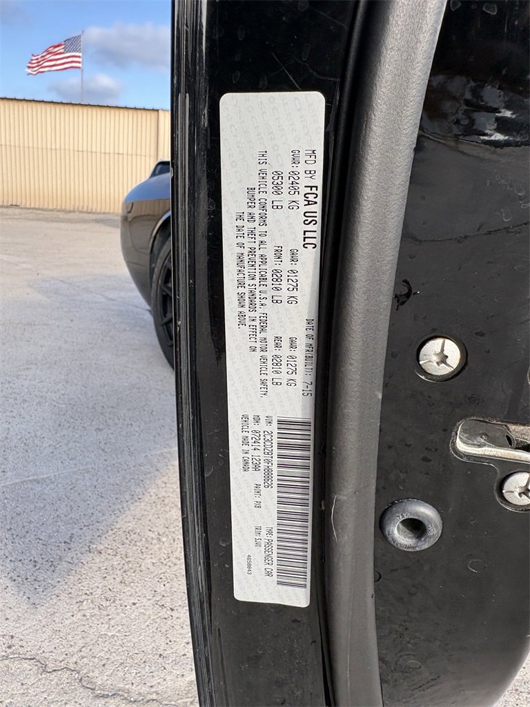 Used 2015 Dodge Challenger R/T Plus image 29