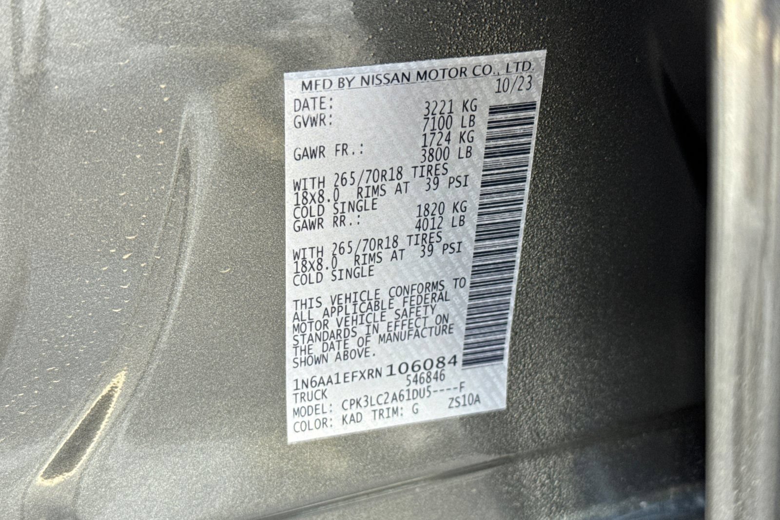 Used 2024 Nissan Titan SV w/ SV Convenience Package RWD image 23