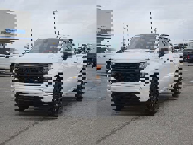 New 2026 Chevrolet Silverado 1500 Custom w/ Turbomax Blackout Package image 2