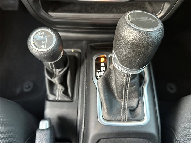 Used 2020 Jeep Gladiator Overland image 19