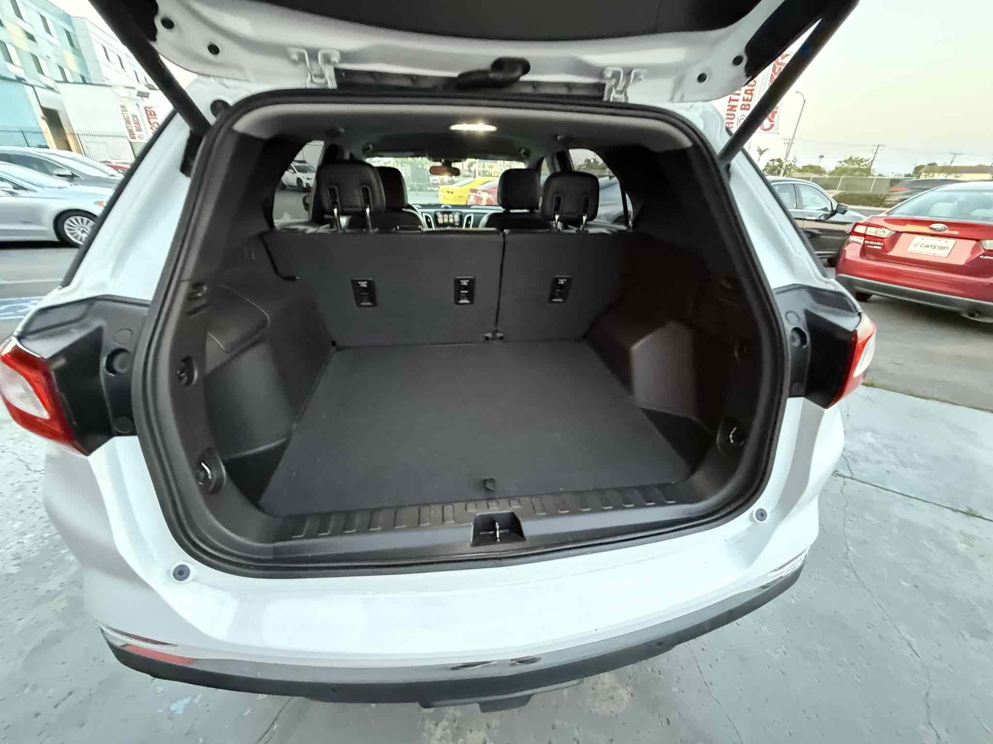 Used 2018 Chevrolet Equinox Premier FWD image 71