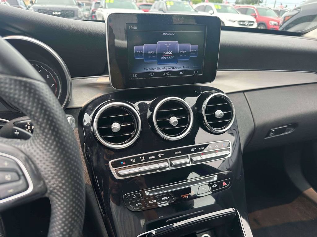 Used 2016 Mercedes-Benz C 300 4MATIC Sedan image 30