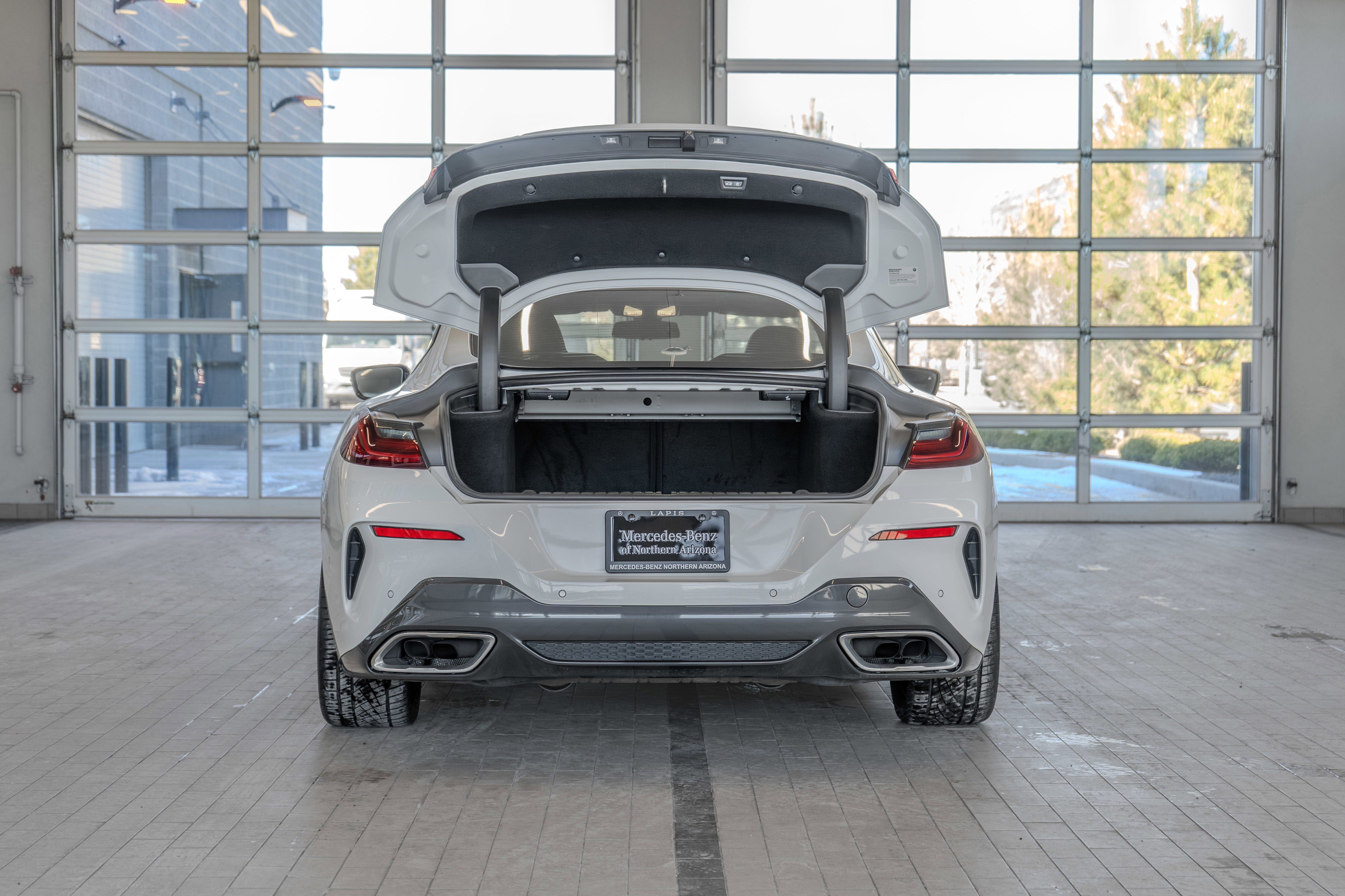 Used 2019 BMW M850i xDrive M850i xDrive w/ Comfort Seating Package image 16