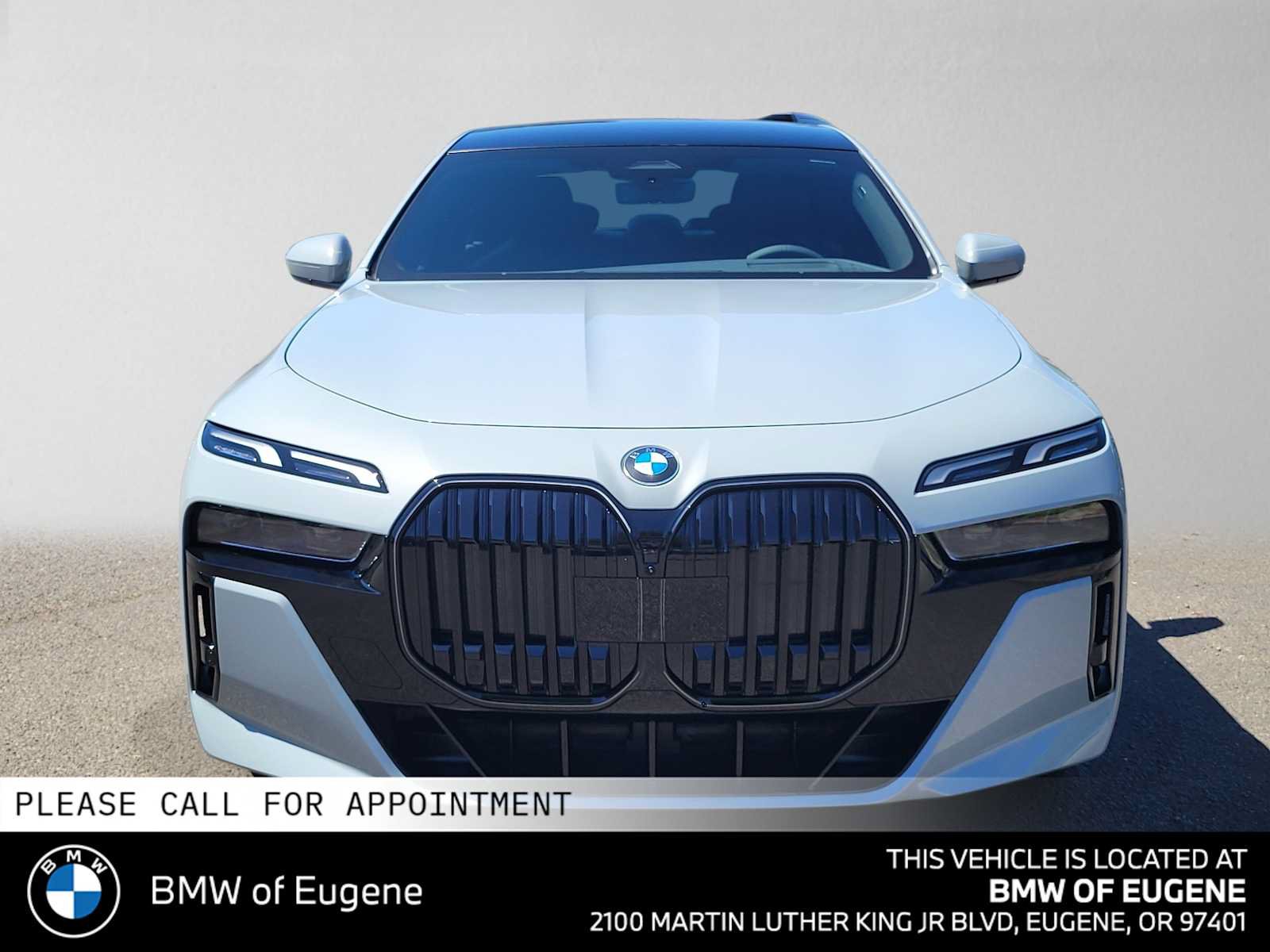 New 2026 BMW 740i xDrive w/ Premium Package AWD/4WD image 8