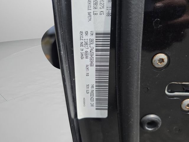 Used 2009 Dodge Challenger SRT8 w/ SRT Option Group II RWD image 39
