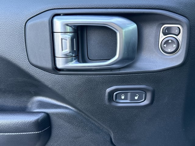 Used 2020 Jeep Wrangler Unlimited Rubicon image 15