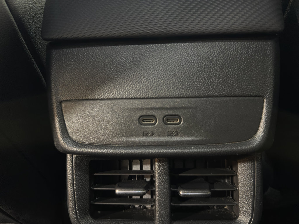 Used 2025 Chevrolet Equinox LT w/ Convenience Package II image 12