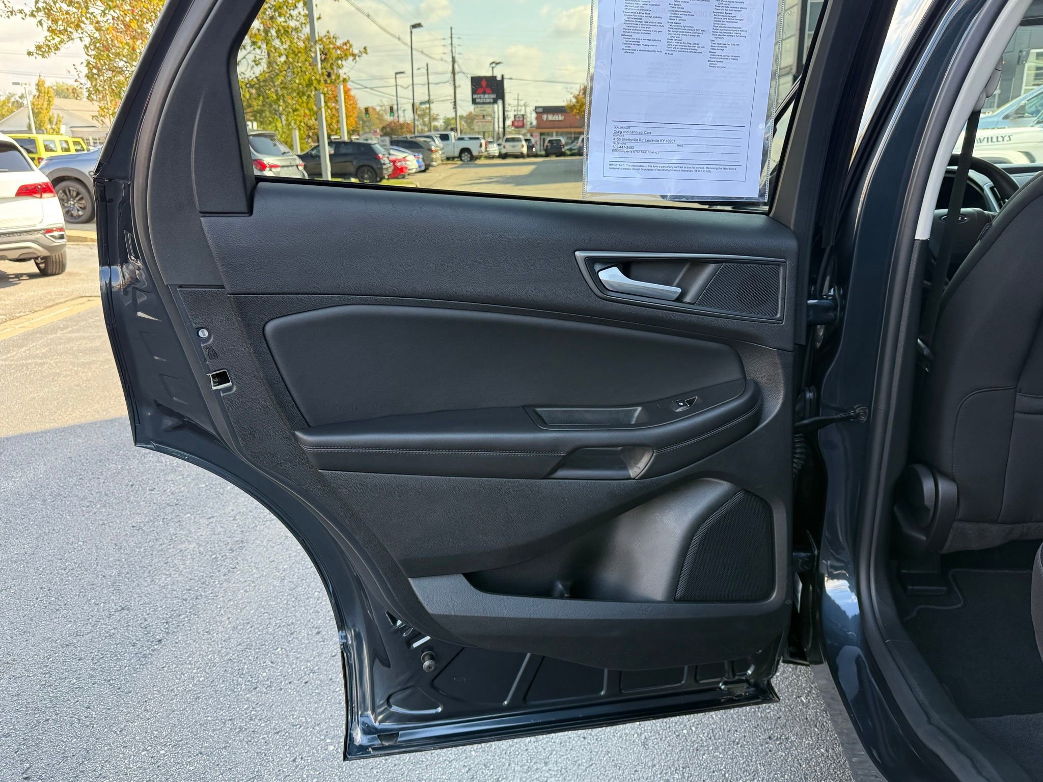 Used 2024 Ford Edge SE image 24