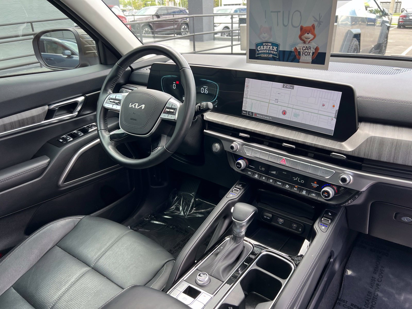 Used 2025 Kia Telluride EX w/ EX Captain's Chair Package FWD image 67