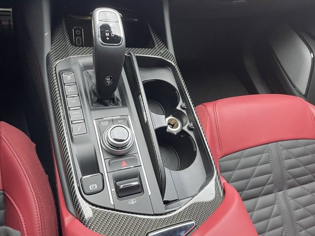 Used 2022 Maserati Levante Trofeo image 32