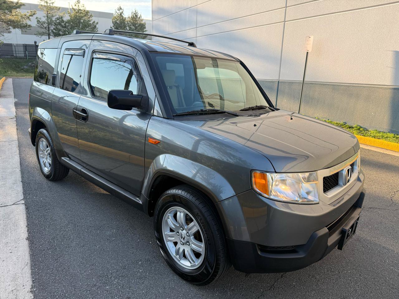 Used 2011 Honda Element LX image 16