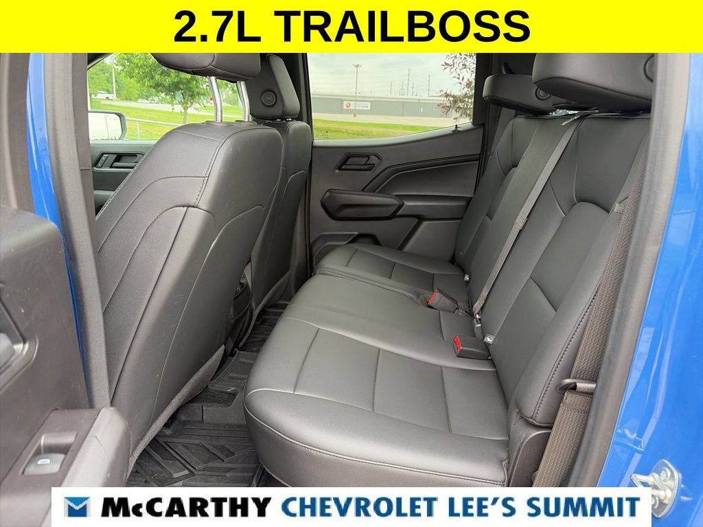 Used 2025 Chevrolet Colorado Trail Boss AWD/4WD image 42