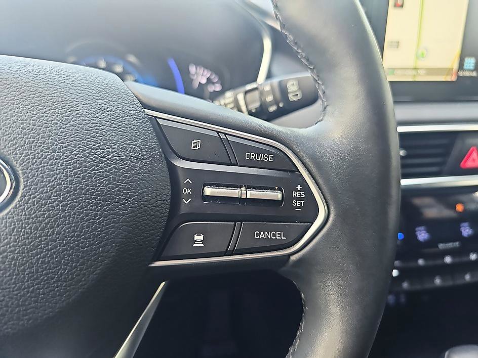 Used 2020 Hyundai Santa Fe Limited FWD image 23