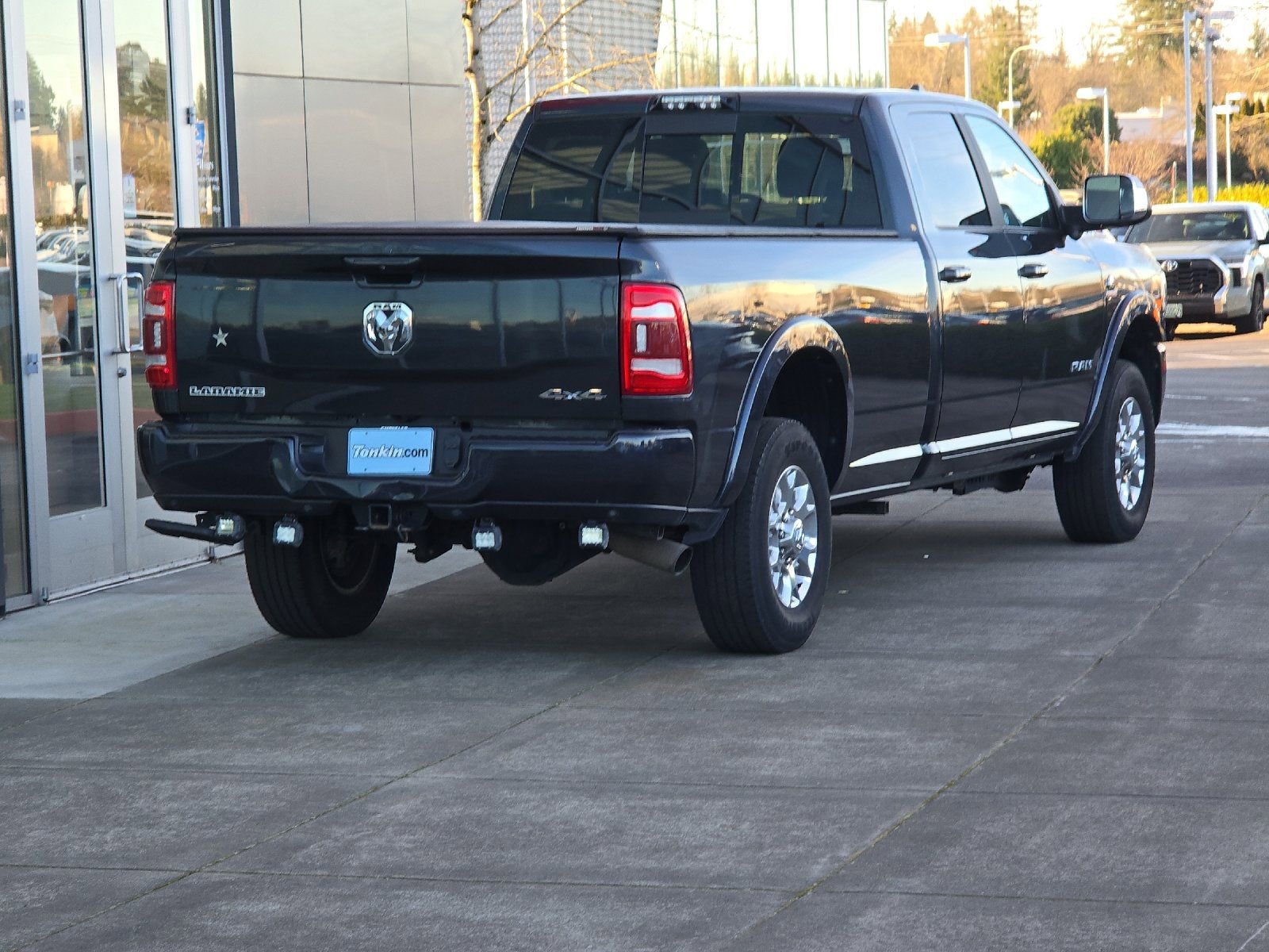 Used 2020 RAM 3500 Laramie AWD/4WD image 3