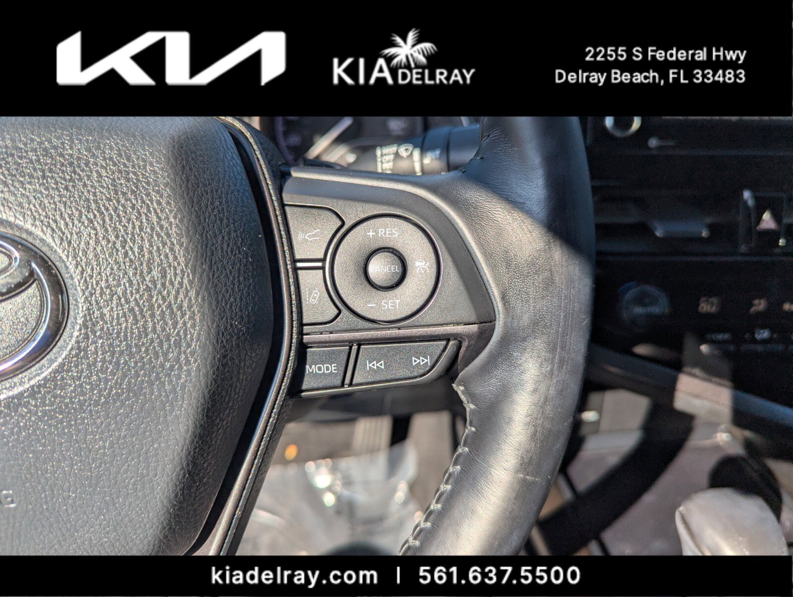 Used 2021 Toyota Camry SE image 19