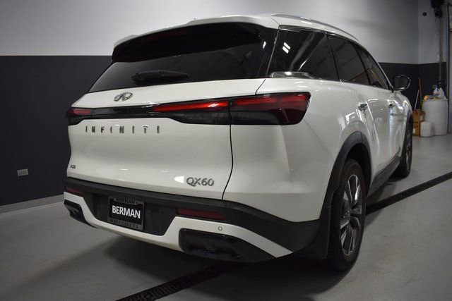 Used 2025 INFINITI QX60 Luxe w/ Vision Package image 8