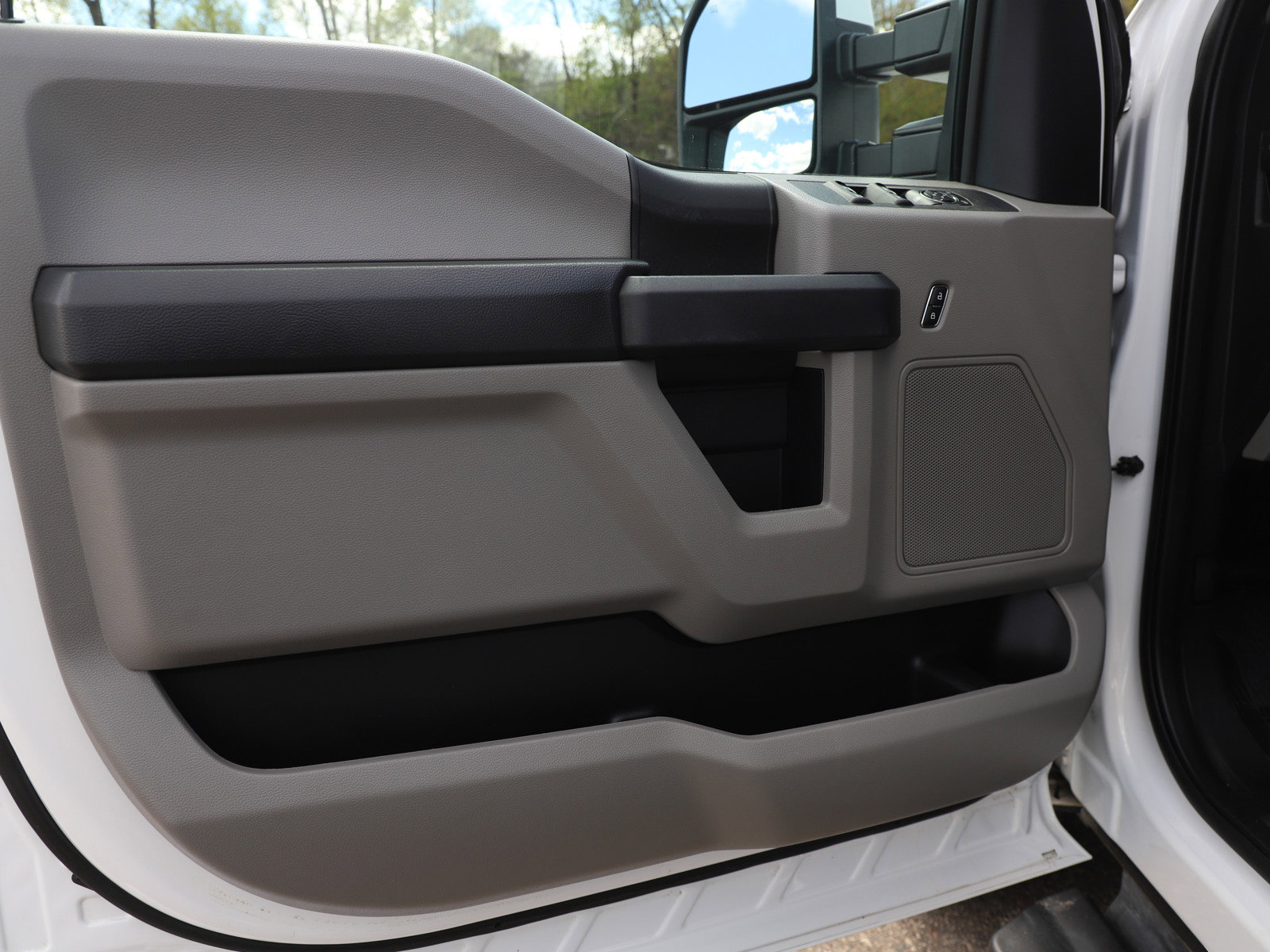 Used 2020 Ford F250 XL w/ STX Appearance Package AWD/4WD image 23