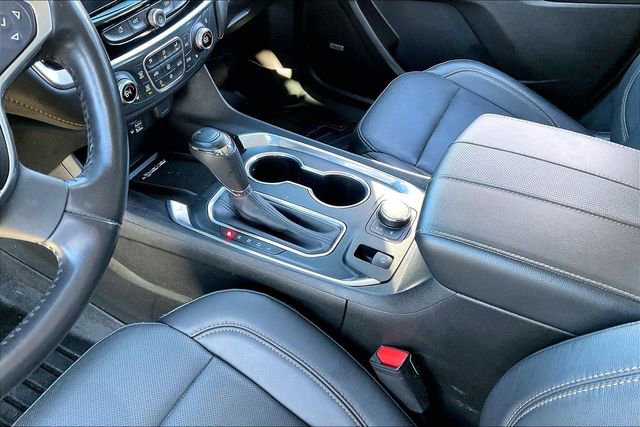 Used 2020 Chevrolet Traverse Premier w/ Redline Edition image 13