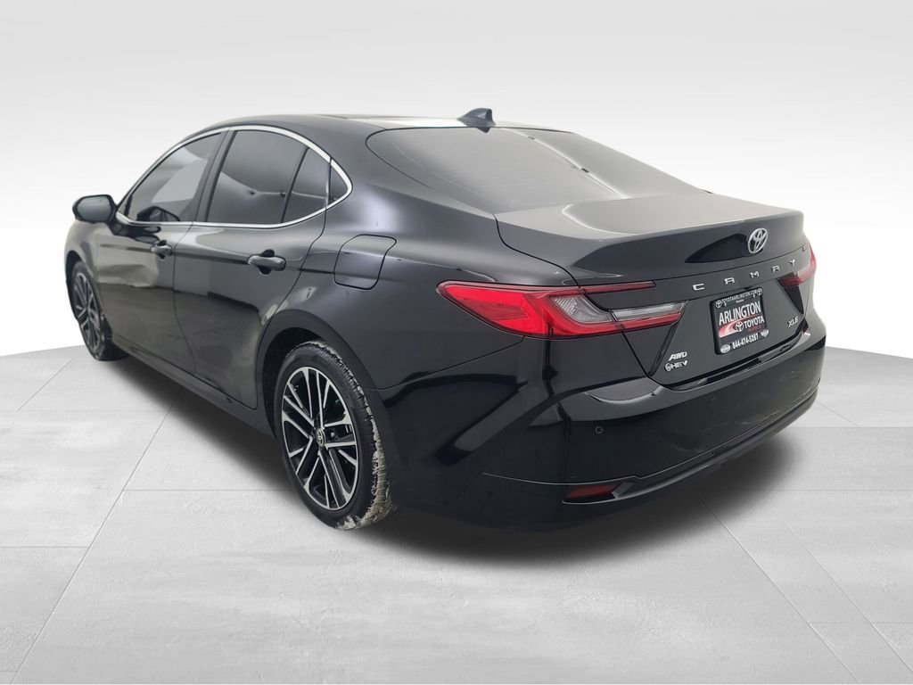 Used 2025 Toyota Camry XSE image 7