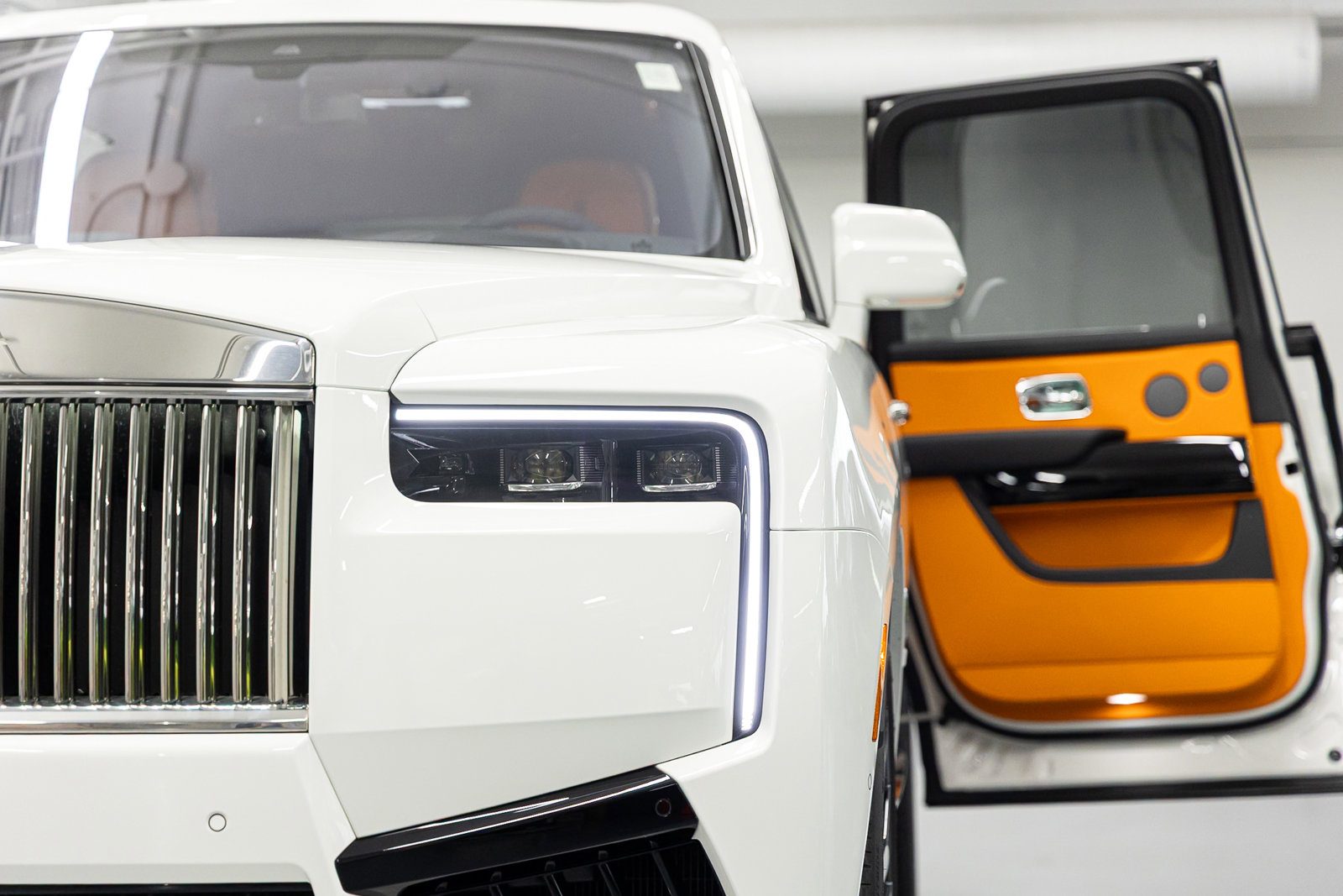 New 2026 Rolls-Royce Cullinan image 30