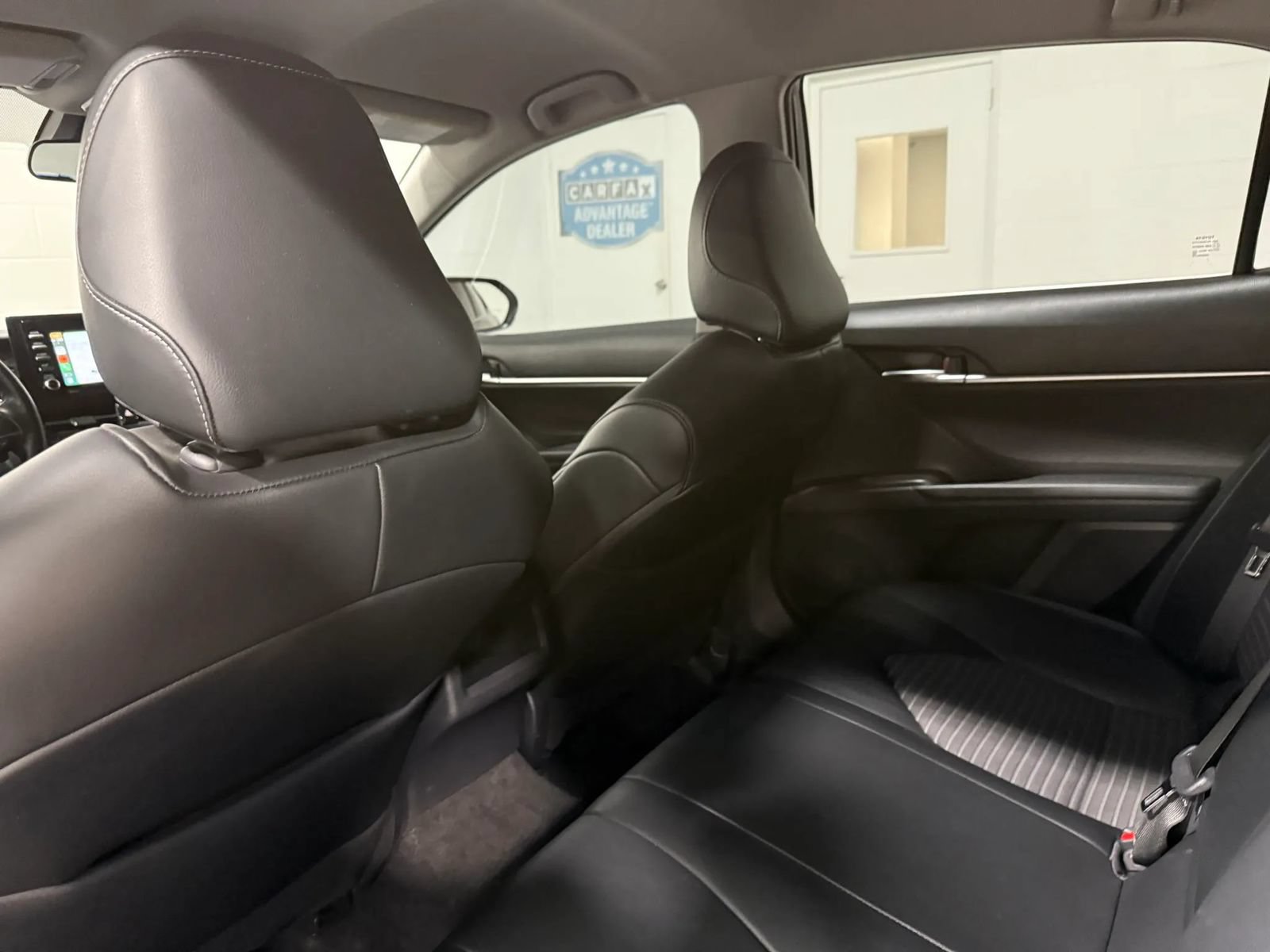 Used 2022 Toyota Camry SE FWD image 40