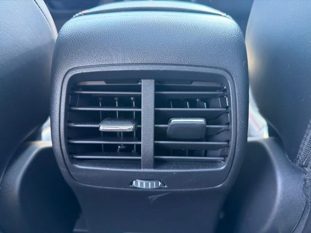 Used 2024 Ford Escape ST-Line w/ Tech Pack #1 FWD image 18