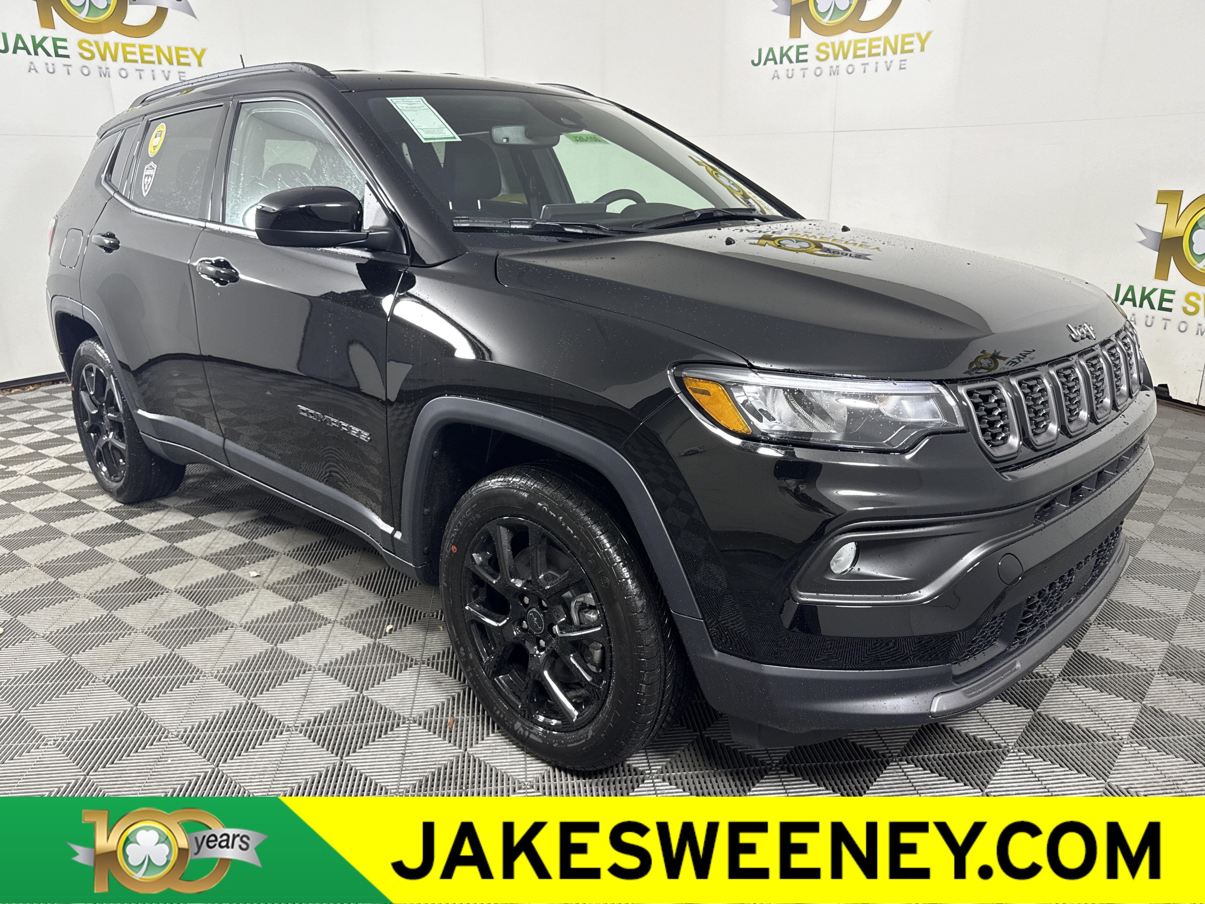 New 2026 Jeep Compass Latitude AWD/4WD image 1