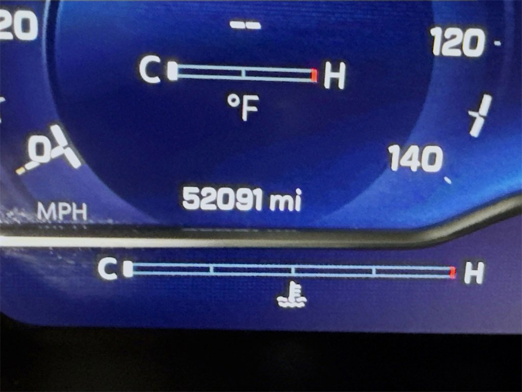 Used 2024 Chevrolet Silverado 2500 LTZ w/ LTZ Convenience Package image 4