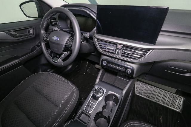 Used 2023 Ford Escape Active w/ Tech Pack #1 AWD/4WD image 18