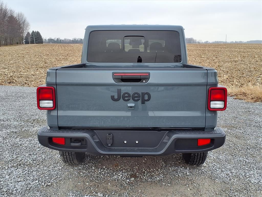 New 2026 Jeep Gladiator Sport AWD/4WD image 28