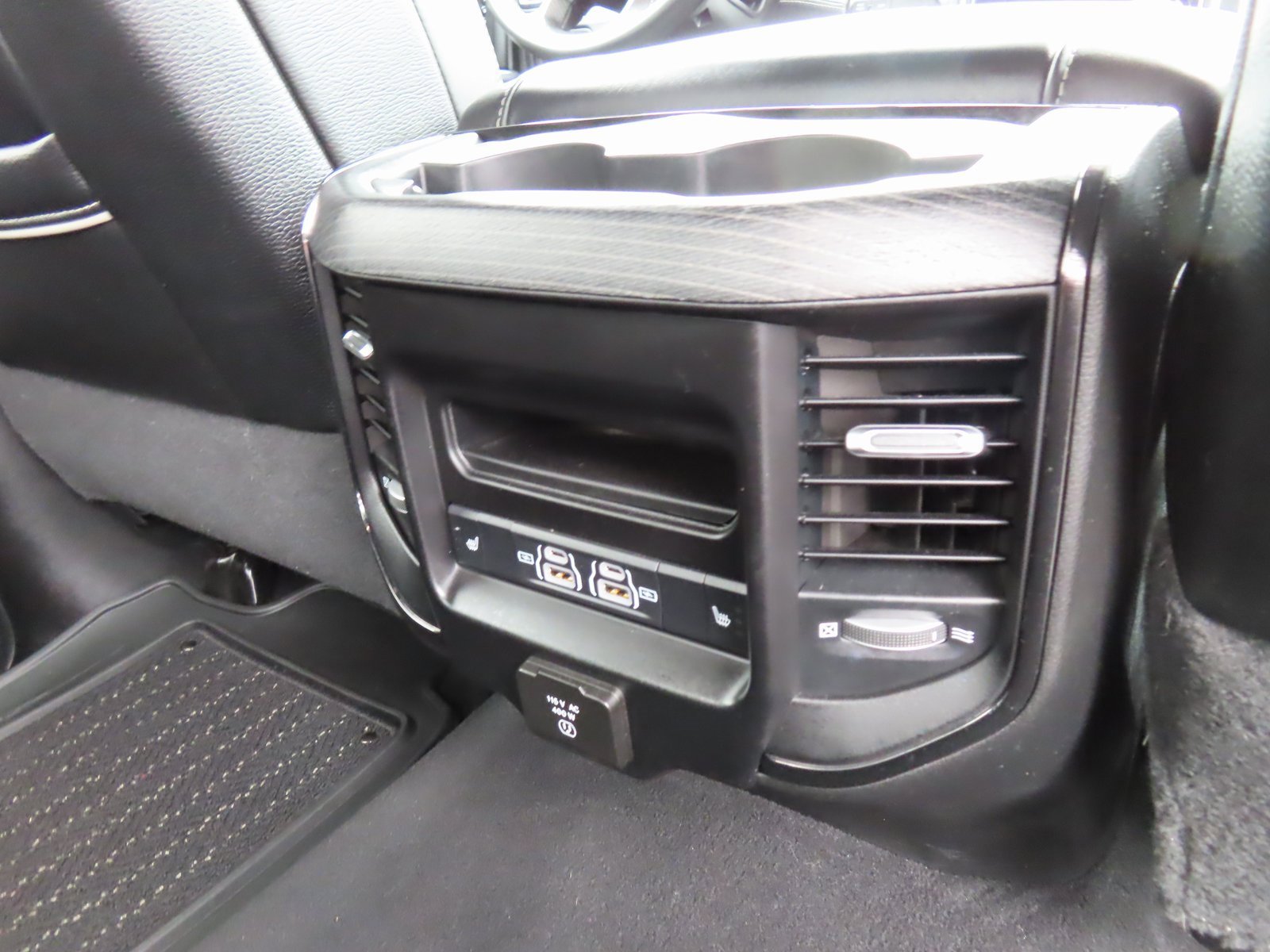 Used 2022 RAM 2500 Limited image 41