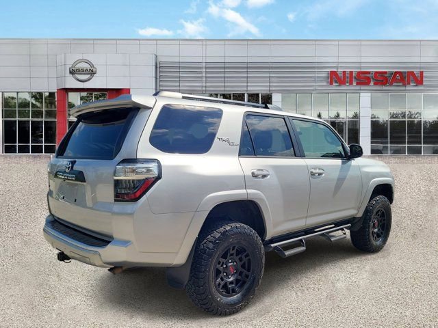 Used 2022 Toyota 4Runner TRD Off-Road Premium w/ Moonroof Package image 4