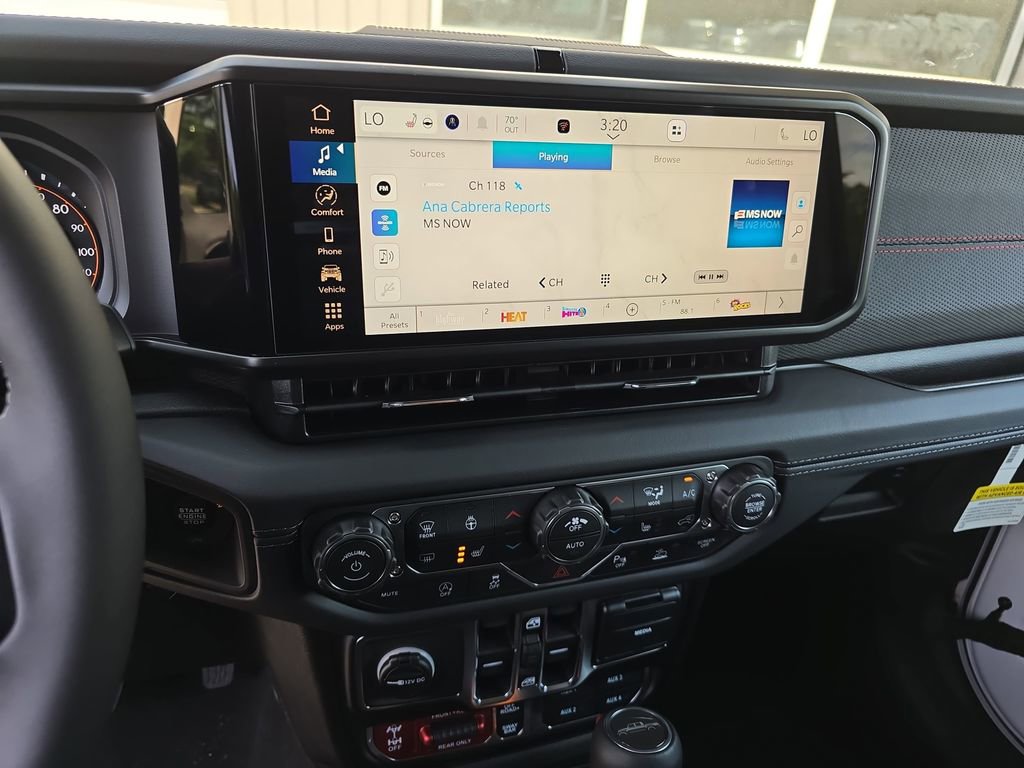 New 2026 Jeep Gladiator Rubicon AWD/4WD image 19