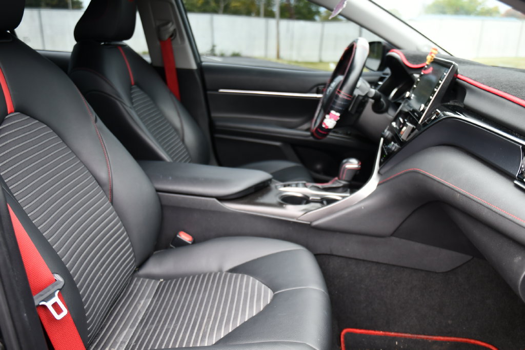 Used 2022 Toyota Camry TRD w/ TRD Package w/JBL Audio FWD image 26